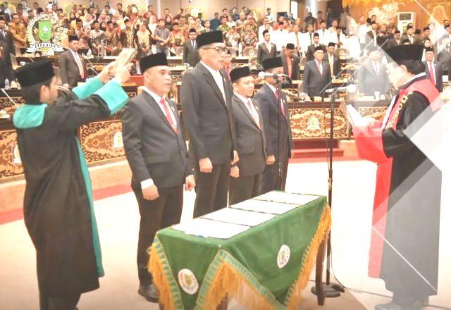 <b>Pimpinan DPRD Provinsi Riau 2024-2029 Resmi Dilantik</b>