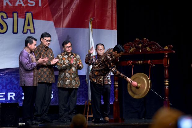 Buka Munas IV Adkasi, Presiden Jokowi: Jangan Sampai Nasional ke Utara, Daerah Malah ke Selatan