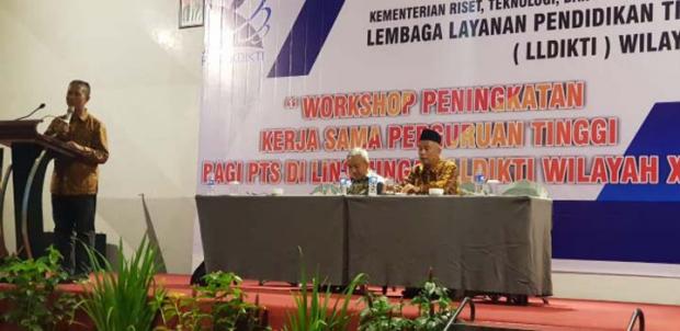 Rektor UIR Sampaikan Pokok Pikiran pada Workshop LLDikti di Batam: Kerja Sama Antarperguruan Tinggi Penting dalam Mewujudkan Tridarma