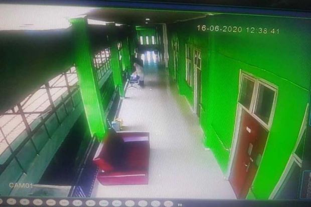 Naik Plafon dan Lompat dari Lantai 2, Seorang Pasien Covid-19 Berhasil Kabur dari Rumah Sakit