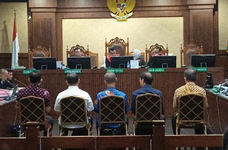<b>Kasus Korupsi Impor Gula, 9 Bos Perusahaan Swasta Didakwa Rugikan Negara Rp578 Miliar</b>
