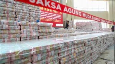 <b>Saling Klaim Kejagung Vs Wilmar Soal Status Uang Rp11,8 Triliun pada Kasus Korupsi CPO</b>