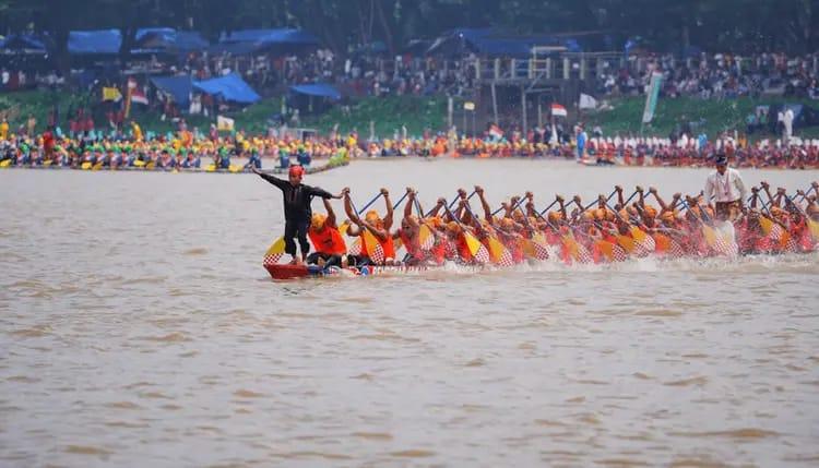 <b>Pacu Jalur 2025 di Riau, Sebanyak 215 Tim Sudah Mendaftar</b>