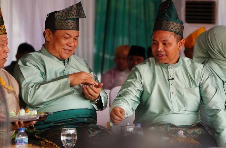 <b>Gubernur Riau Tunjuk SF Hariyanto Buka Festival Pacu Jalur 2025 di Kuansing</b>