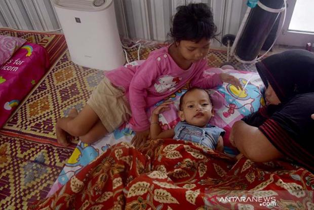 Anak-Anak Riau Semakin Banyak yang Sakit di Kala Asap ”Tak Separah Pemberitaan”
