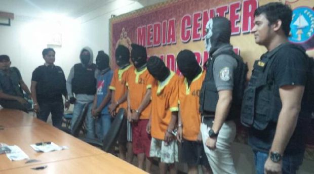 Alamak, Oknum TNI Jadi Gembong Perampokan Bersenjata Api di Kampar, 5 Temannya Sudah Ditangkap
