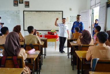 bpemprov-riau-tegaskan-komitmen-dukung-program-makanan-bergizi-gratis-di-sekolahb