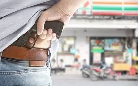 Terduga Bandar Narkoba yang Selalu Pamer Pistol di Kampungnya Indrapuri-Kampar Dibekuk Polisi