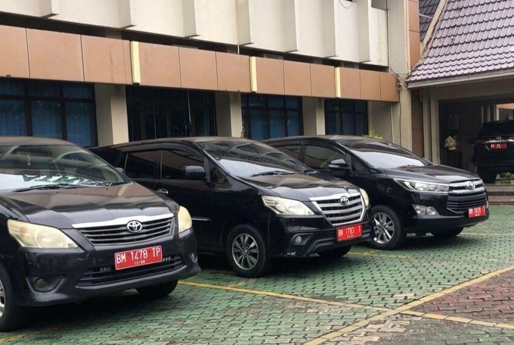 <b>Gubernur Riau Larang ASN di Lingkungan Pemprov Bawa Mobil Dinas untuk Mudik Lebaran</b>