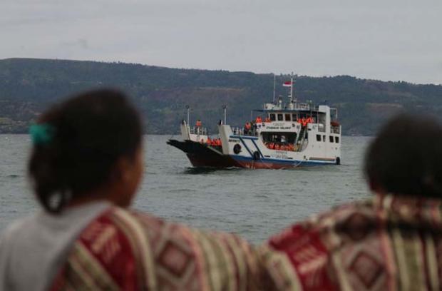 Sudah Tiga Korban Tewas Tenggelamnya KM ”Sinar Bangun” di Danau Toba Ditemukan
