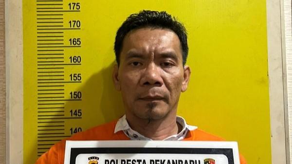<b>Direktur Perusahaan Jadi Tersangka Kuburan Limbah Medis di Pekanbaru</b>
