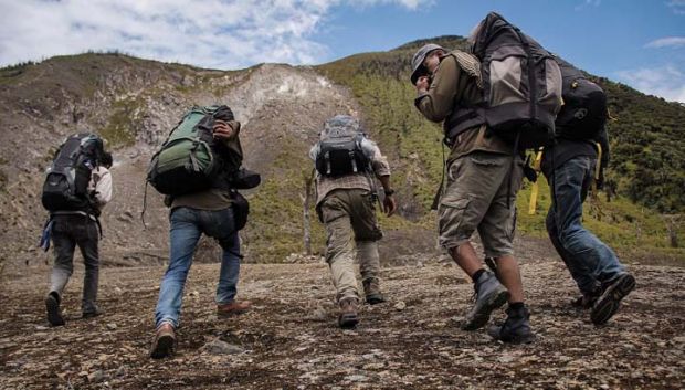 Belasan Pendaki Gunung Talang Sumbar Cedera, 2 Warga Pekanbaru Ikut Dievakuasi