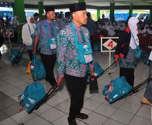 Pemprov Riau Akan Tanggung Transportasi ke Embarkasi Haji