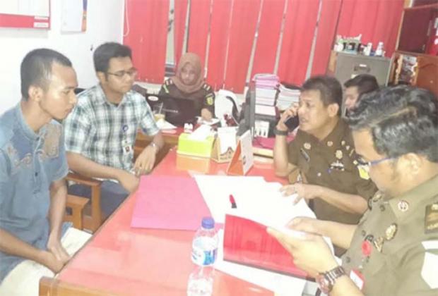 Penyidik Bea Cukai Wilayah Riau Limpahkan Berkas Perkara Rokok Ilegal ke Kejari Indragiri Hulu