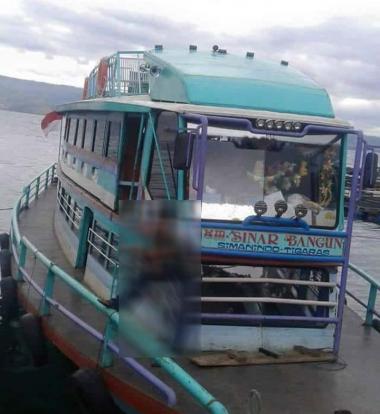 PotretNews.com Aneh bin Ajaib; Kapalnya Tenggelam, Nakhoda KM ”Sinar Bangun” Justru Ada di Darat