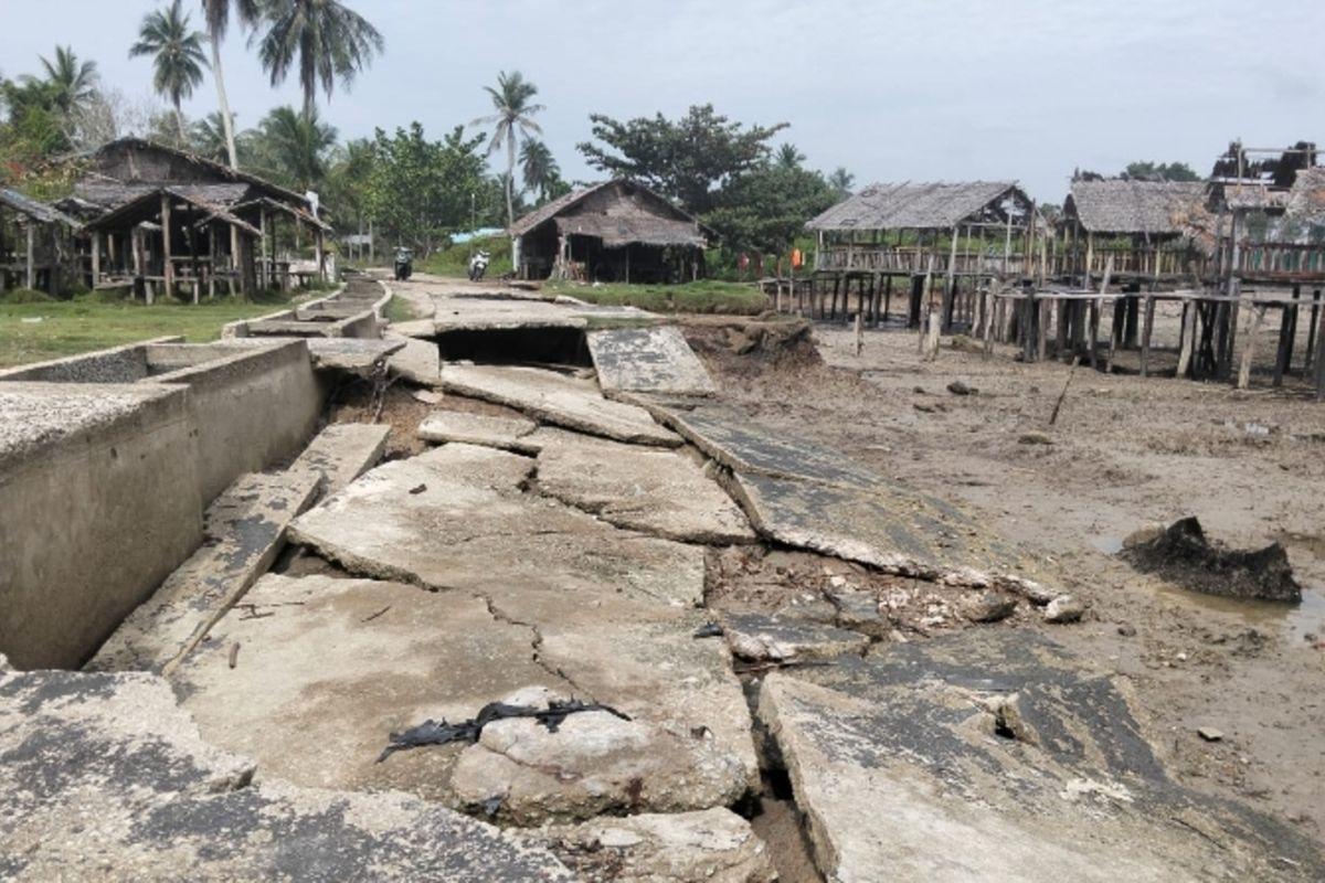 <b>Kepulauan Meranti Terancam Abrasi, Kades: 5 Tahun Lagi Bakal Tinggal Sejarah, jika...</b>
