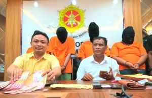Mucikari Prostitusi Online Anak di Bawah Umur Ditangkap di Hotel Ternama Pekanbaru, Polisi Temukan ”Barang Haram”