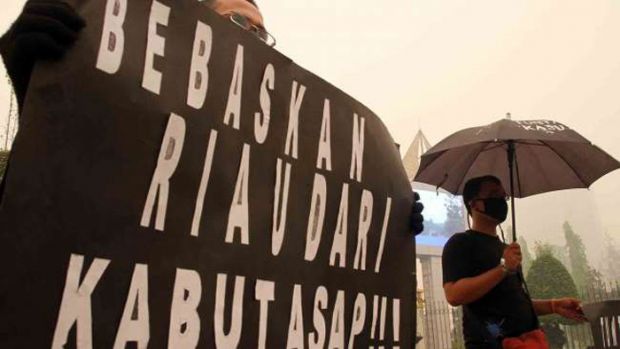 Kumpul di Rumah Deklarator Riau Berdaulat, Gerakan Riau Melawan Asap Tuntut Janji Jokowi