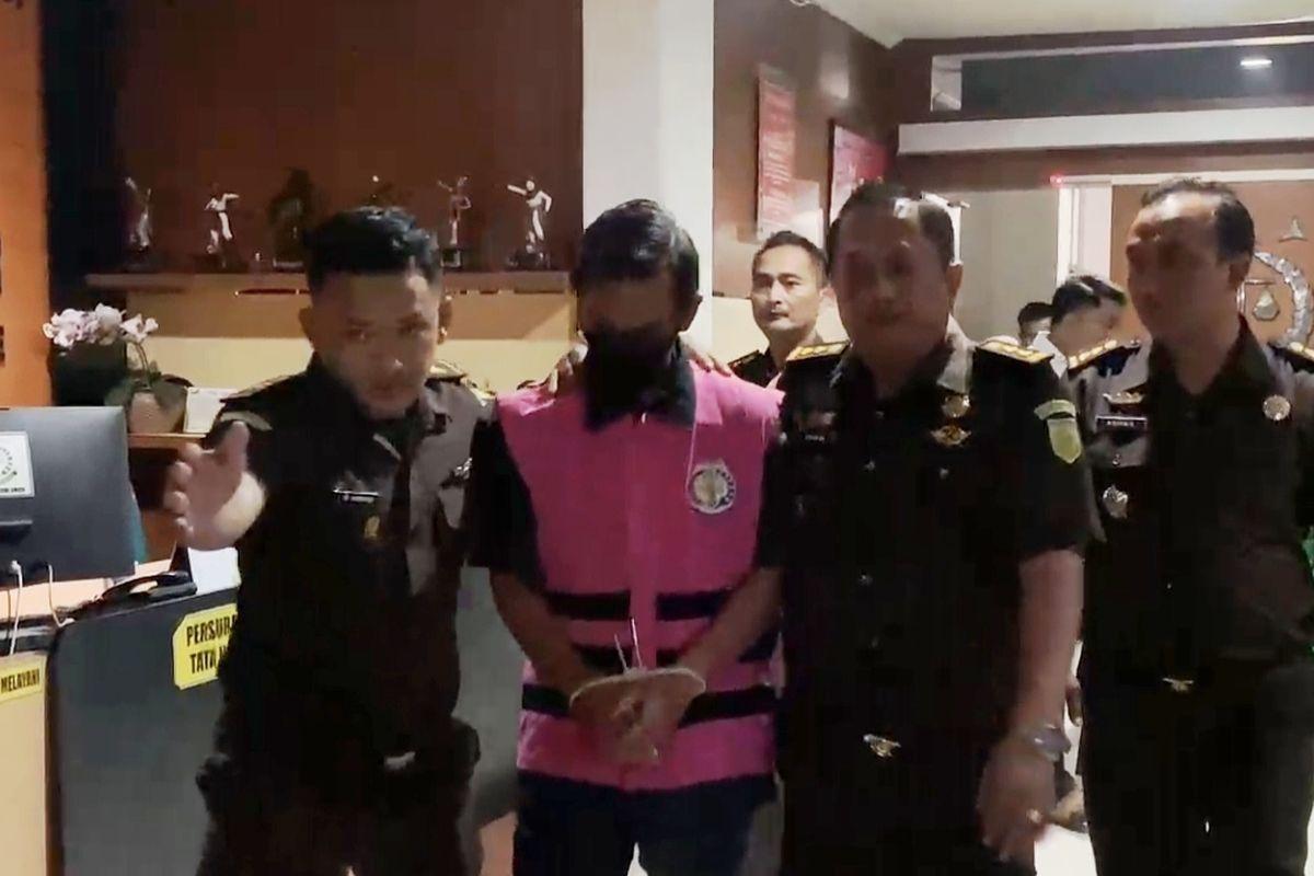 <b>Wakil Ketua DPRD dan Mantan Istri Terseret Kasus Dugaan Korupsi Pengadaan Konsumsi Sosialisasi Perda</b>