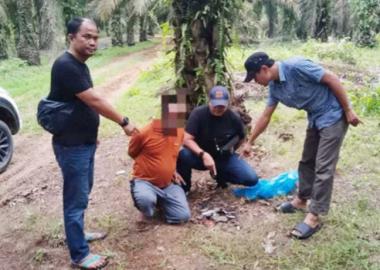 btersangka-pembunuhan-sadis-terhadap-seorang-guru-di-riau-berhasil-ditangkap-di-gerbang-tol