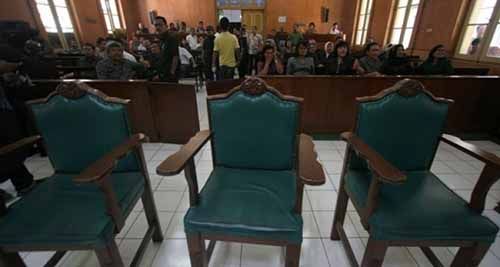 Tiga Terdakwa Kasus Cetak Sawah di Desa Kari Kuantan Singingi Dituntut 4 Tahun 6 bulan Penjara