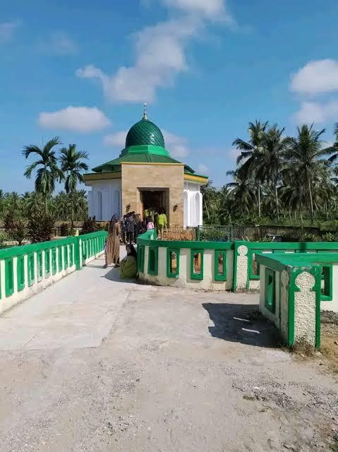<b>Makam Tuan Guru Syekh Abdurrahman Sidik Jadi Objek Wisata Unggulan Indragiri Hilir</b>