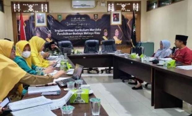 Tindaklanjuti Keputusan Mendikbud Ristek, LAMR Adakan Diskusi Terpumpun Kurikulum Merdeka