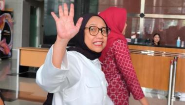 bsakit-jantung-nanik-s-deyang-mundur-dari-jabatan-kepala-bgnb