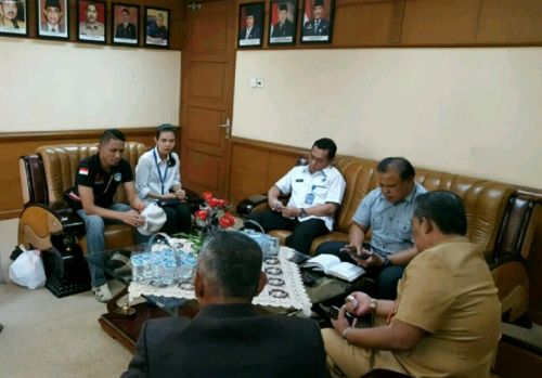 Delapan Pekerja Gedung DPRD Riau Jalani Tes Urine Terkait Temuan Bong dan Plastik Sisa Sabu di Ruang Kontrol AC Kantor Dewan