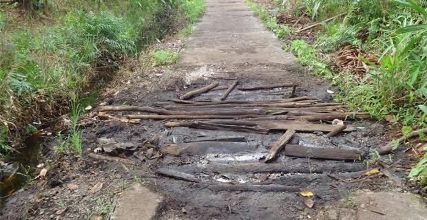 Bolak-balik Ditinjau Pejabat Kabupaten, tapi Kerusakan Jalan Janda Gatal” Bagansiapiapi Tak Kunjung Diperbaiki