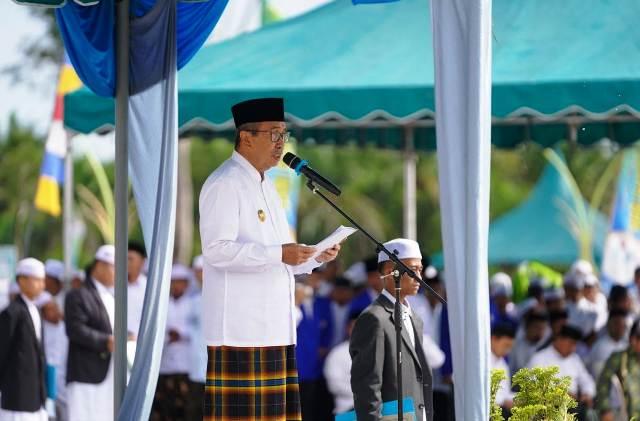 Hadiri Peringatan Hari Santri Nasional 2023, Gubri: Merayakan Semangat dan Dedikasi Santri sebagai Pahlawan Pendidikan