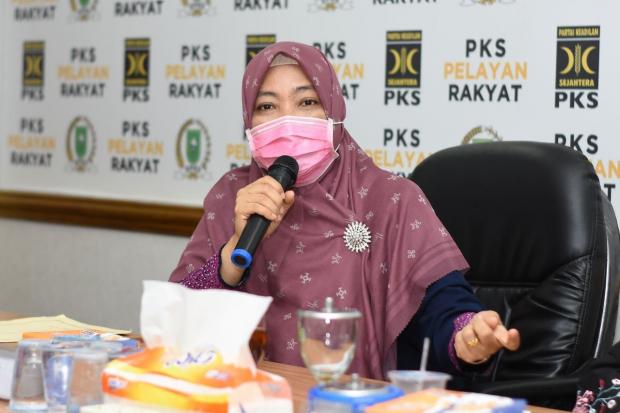 Legislator Perempuan di DPRD Riau Sarankan Belajar Tatap Muka Dilakukan setelah Angka Covid-19 Menurun
