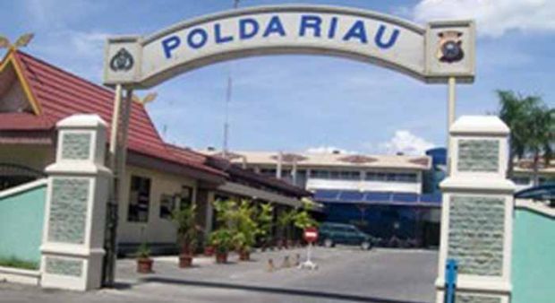 Bupati Jefry Noer Laporkan Ketua Fraksi Golkar DPRD Kampar ke Polda Riau