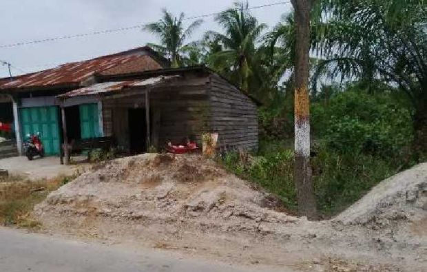 Masyarakat Kecamatan Sungai Sembilan Dumai Juga Pakai Limbah B3 dari PT Ivomas Tunggal
