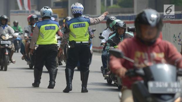 Ribuan Polisi Sumbar Berjaga-jaga di Perbatasan dengan Riau, Sumbar, dan Jambi