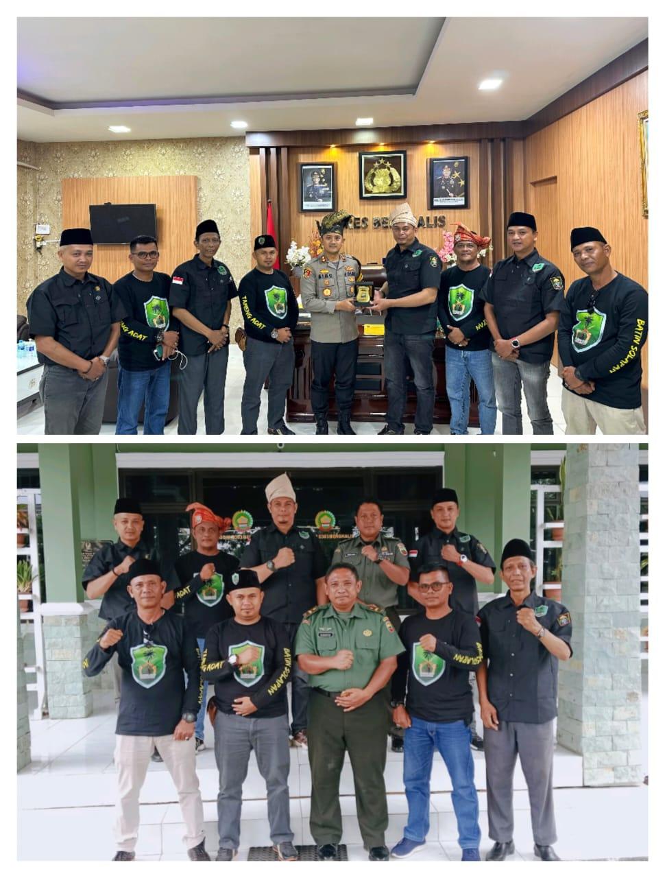 Tiba Dini Hari, Panglima dari LAMR Bengkalis Disambut Hangat oleh Kapolres dan Perwira Kodim
