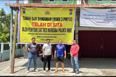 bterletak-di-kampar-satu-lagi-rumah-milik-mak-gadi-si-ratu-narkoba-disita-polisib