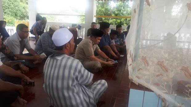 Berziarah ke Makam Syekh Burhanuddin di Kampar, Syamsuar: Saya Termasuk Orang yang Senang dengan Situs Cagar Budaya dan Agama....