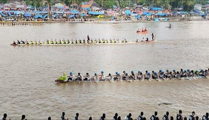 <b>Begini Kronologi Meninggalnya Seorang Atlet Pacu Jalur Kuansing Saat Ikut Berkompetisi di Tepian Narosa Taluk Kuantan</b>