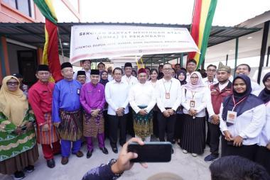 bresmikan-sekolah-rakyat-gubernur-riau-proses-pembukaan-pendidikan-barub