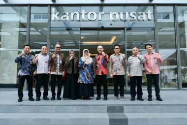bsukses-konversi-syariah-bank-nagari-studi-banding-ke-bank-riau-kepri-syariahb