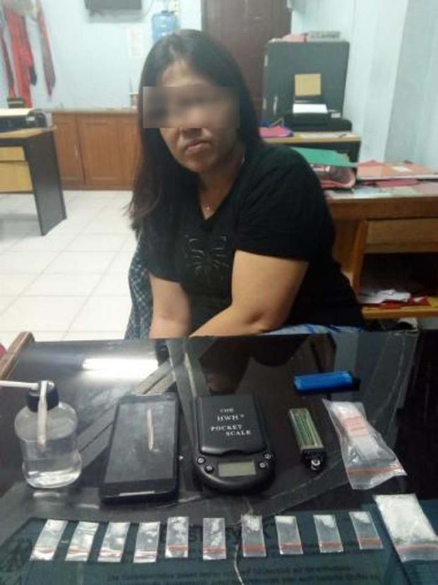 Jualan Sabu, Wanita 41 Tahun Ini Ditangkap Satnarkoba Polres Siak di Rumahnya