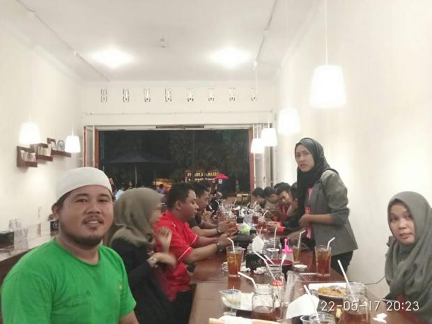 Harga Kaki Lima, Rasa Bintang Lima RasaQ Cafe Hadir di Kabupaten Siak