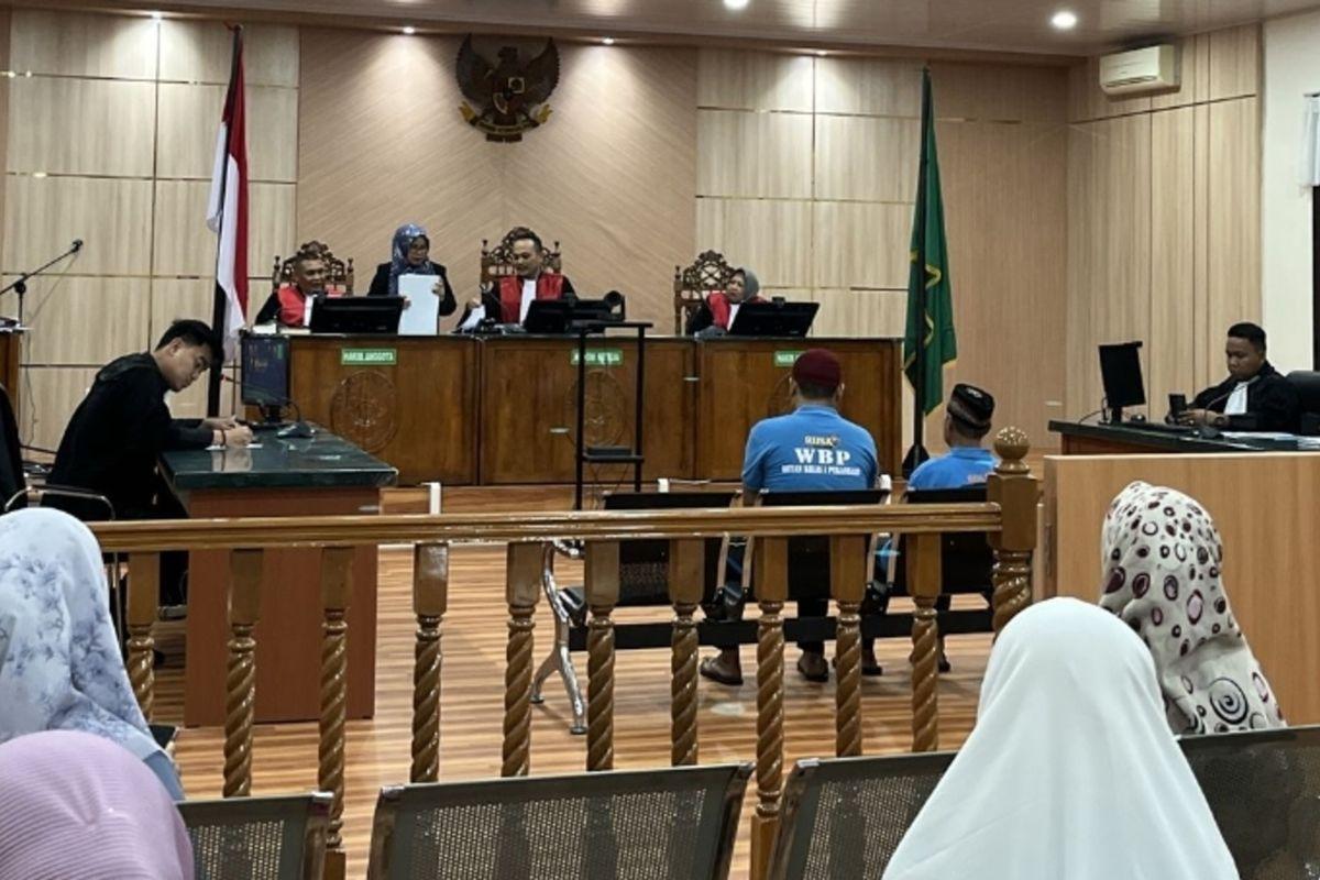 <b>Petugas BPN dan Lurah Korupsi Rp 1,7 Miliar Divonis Bebas, Hakim Sebut Tak Ada Kerugian Negara</b>