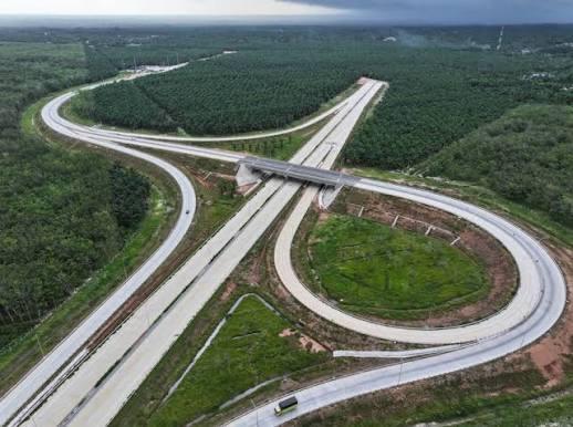 <b>Pembangunan Jalan Tol Kisaran hingga ke Riau Sepanjang 177 KilometerTunjukkan Perkambangan Signifikan, Berikut Daftar <i>Exit</i> Tolnya </b>