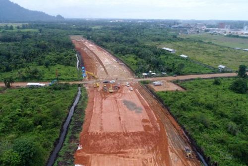 Kejaksaan Selidiki Proyek Jalan Tol Padang-Sicincin karena Material Diduga Tak Sesuai Spesifikasi
