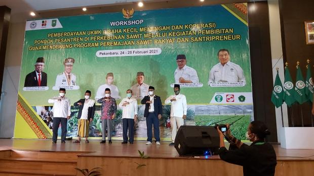 Ini 4 Cara Bereskan Kemiskinan di Riau ala Stafsus Wapres