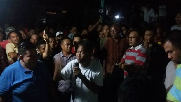 Sesuka Hati Padamkan Listrik tanpa Pemberitahuan, Malam Tadi Ratusan Warga Demo PLN Rayon Bagansiapiapi