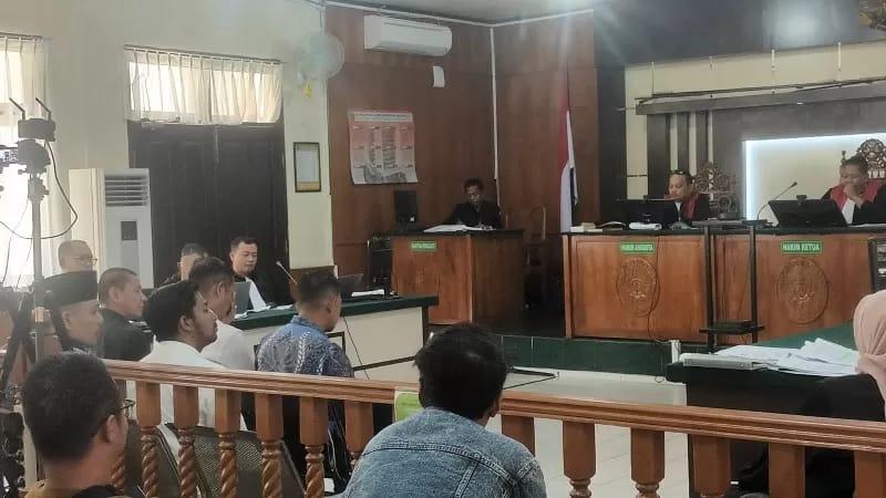 <b>Hakim Dalami Permintaan Uang Ajudan, Sejumlah Pimpinan OPD Pekanbaru Bersaksi dalam Kasus Eks Pj Wali Kota Risnandar Mahiwa</b>