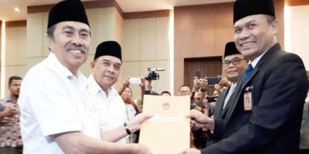 KPU Tetapkan Syamsuar-Edy Nasution Jadi Gubernur dan Wagub Riau Terpilih